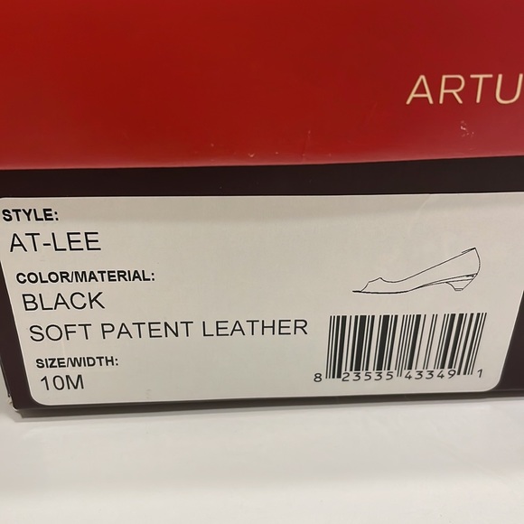 Arturo Chiang Black Soft Patent Leather Kitten Heels in size 10 - Picture 11 of 11